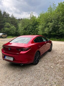 Mazda 3 sedan G122 plus - safety , sound, style - 11