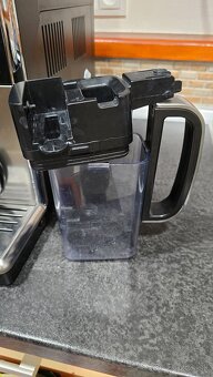 Plneautomatický kávovar Philips Saeco Pico Baristo - 11