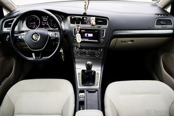 Volkswagen Golf Variant - 11