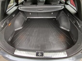 Ceed SW - 11