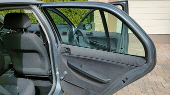 Predam Škoda Fabia sedan 1.4 MPI - 11