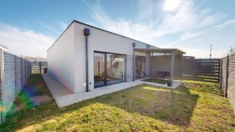 PINK Reality VEĽKÁ JESENNÁ AKCIA - 3.000€ Novopostavený rodi - 11