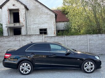 Mercedes-Benz E trieda Sedan 220 CDI Blue Elegance A/T - 11
