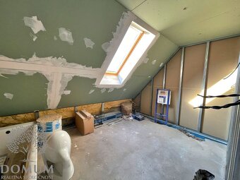 RD v Moravskom Lieskovom, pozemok 1168m2, rozsiahla rekonštr - 11