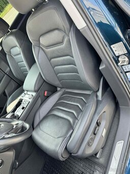 Volkswagen Touareg - 11