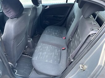 Opel Corsa 1.0i, 48 kW, manual - 11