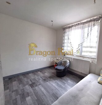 PREDAJ – 5 izbový rodinný dom so záhradou – BRACOVCE - 11