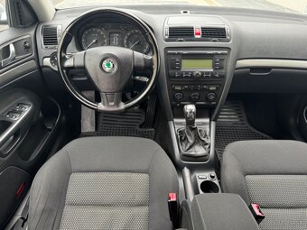 Škoda Octavia II 1.9 TDI SPORTLINE - 11
