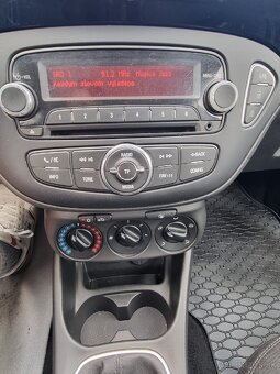 Opel Corsa E 1,4 benzin-plyn 90PS - 11
