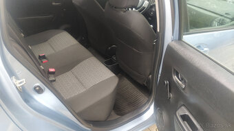 Toyota yaris 1.33i MT6 benzín štvorvalec - 11