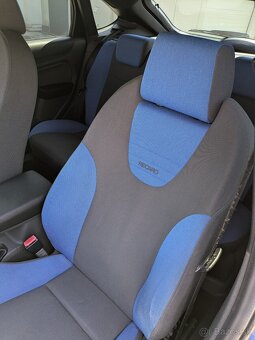 Ford Focus ST 2.5 - 11