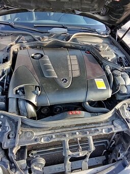 Mercedes E  W 211 200 CDI - 11