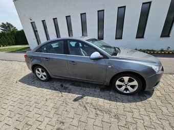 Predám alebo vymením – Chevrolet Cruze 2.0 VCDi 110 kW, r.v. - 11