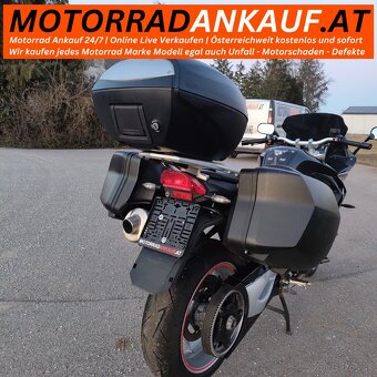 BMW F 800 GT 09/2013 - 11