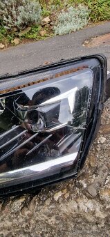 Predám predne svetlomety bez RJ. Škoda octavia 3 - 11