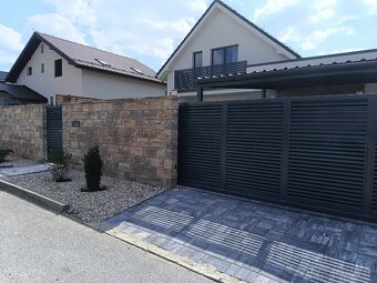 Ploty,Brány,Zábradlia,Pergoly,Zimné záhrady,Hliníkové ploty - 11