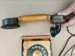 Starý telefon TESLA typ CS20, rok 1980  (20xfoto) - 11