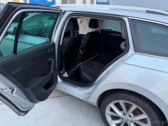 Škoda SuperB Combi 2.0TDi DSG - 11