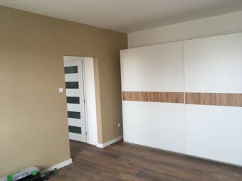 1 izbový byt Zariadený - 11