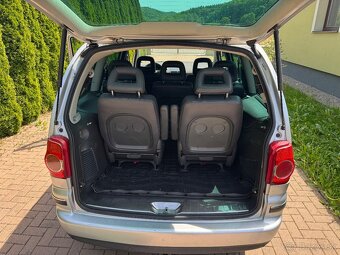 Volkswagen Sharan 2.0tdi - 11
