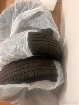 BRIDGESTONE Turanza 6 - 215/65 R16 - 11