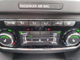 Škoda Superb Combi 2.0 TDI CR 170k Ambition - 11