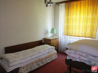 Rodinný dom v tichej lokalite, v širšom centre mesta-ZNÍŽENÁ - 11