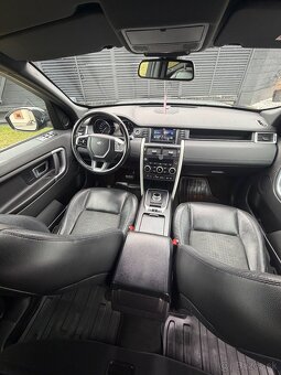 Land Rover Discovery Sport - 11