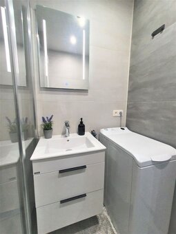 Exkluzívna ponuka-Garsónka s balkónom.24 m2 - Hliny 5 - 11