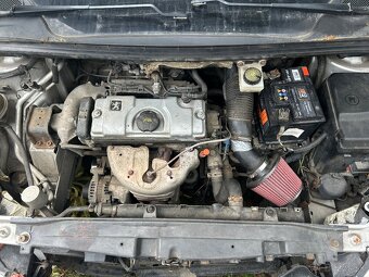 Peugeot 307, 2008 benzin - 11