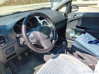 Opel Corsa 1.3D - 11