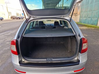 Predám Škoda Octavia Combi 1.9 TDI 77 KW Elegance r.v.2009 - 11