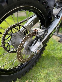 HONDA CRF 250 2023 - 11