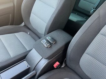PREDÁM ŠKODA SUPERB COMBI 2.0TDi 125kW  4x4 XENON dovoz DE - 11