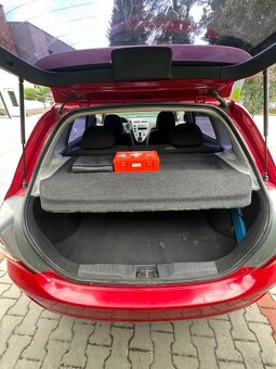 Honda Civic 7g 1.4 66kw Nová STK - 11