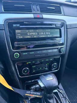 Skoda Superb 2.0 Tdi DSG - 11