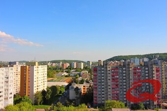 LEN SA NASŤAHOVAŤ.3-IZBOVÝ BYT S KRÁSNYM VÝHĽADOM - 11