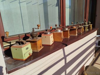 Mlynček na kavu - 11