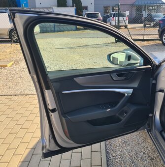 AUDI A6 AVANT 45 3.0 TDI MHEV SPORT QUATTRO TIPTRONIC - 11