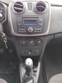 Dacia sandero r.v. 2013 benzin - 11