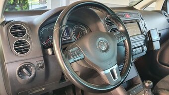 Predam Volkswagen Golf 6 Plus 2.0 TDI Highline Full Vybava - 11