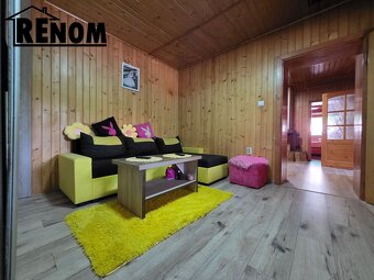 Zrekonštruovaný dom s bazénom a letnou kuchynkou - 11