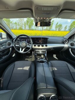 Mercedes Benz E220 AMG 4matic - 11