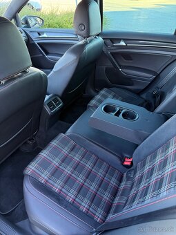 Volkswagen Golf 7 GTI 2.0 TSI 162kW 2016 - 11