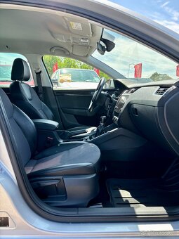 Škoda Octavia Combi 1.6 TDI 115k Team - 11