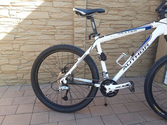 Bicykel zn AUTHOR - 11
