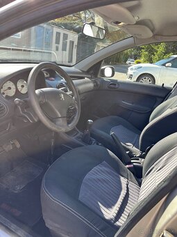 Peugeot 206 - 11