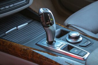 BMW X5 xDrive30d - 11