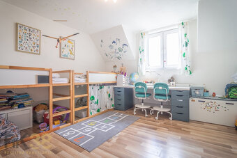 Ponúkame na predaj rodinný dom pod Tatrami - 11