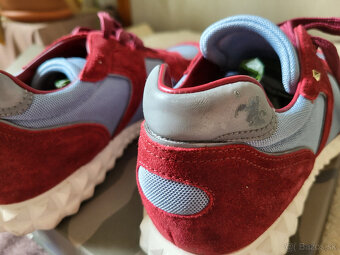 Valentino Garavani. 100% original - 11